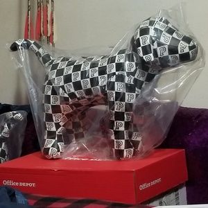 Victoria's secret fashion show XXL Dog!